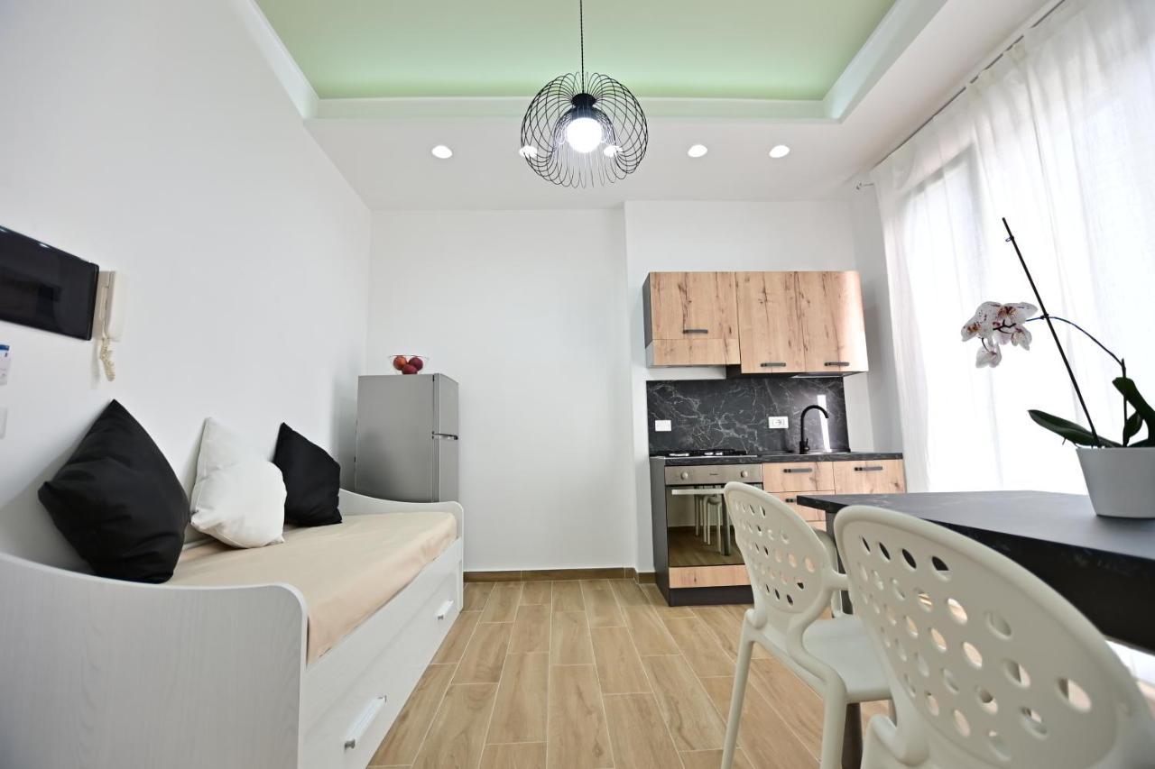 Kore Suites&Apartments Locri Ngoại thất bức ảnh