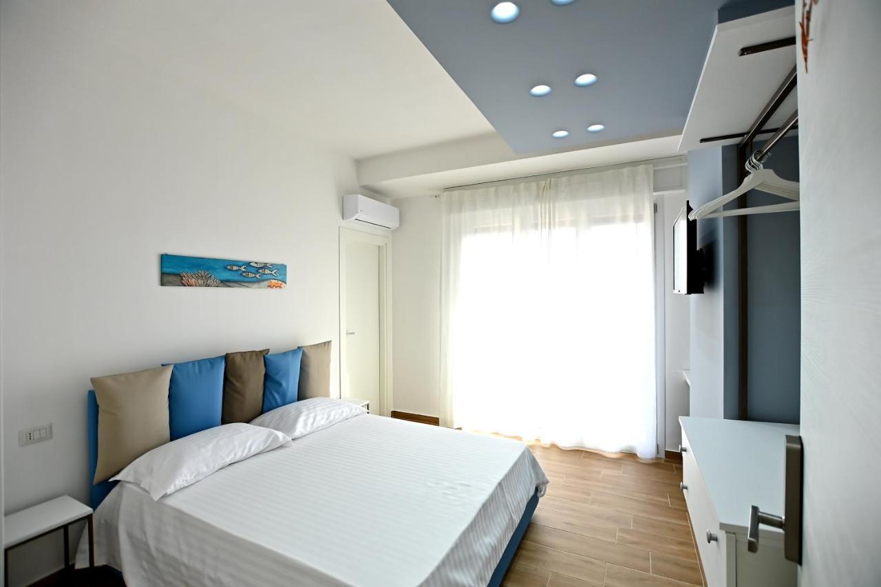 Kore Suites&Apartments Locri Ngoại thất bức ảnh