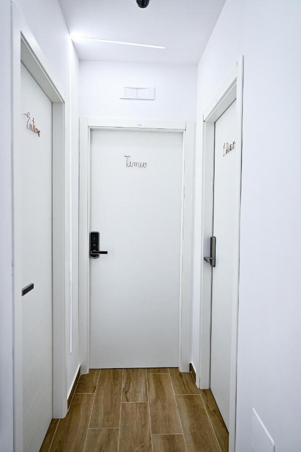 Kore Suites&Apartments Locri Ngoại thất bức ảnh